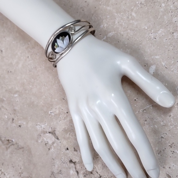 Alpaca Silver Inlay Cuff Bracelet - Picture 2 of 7